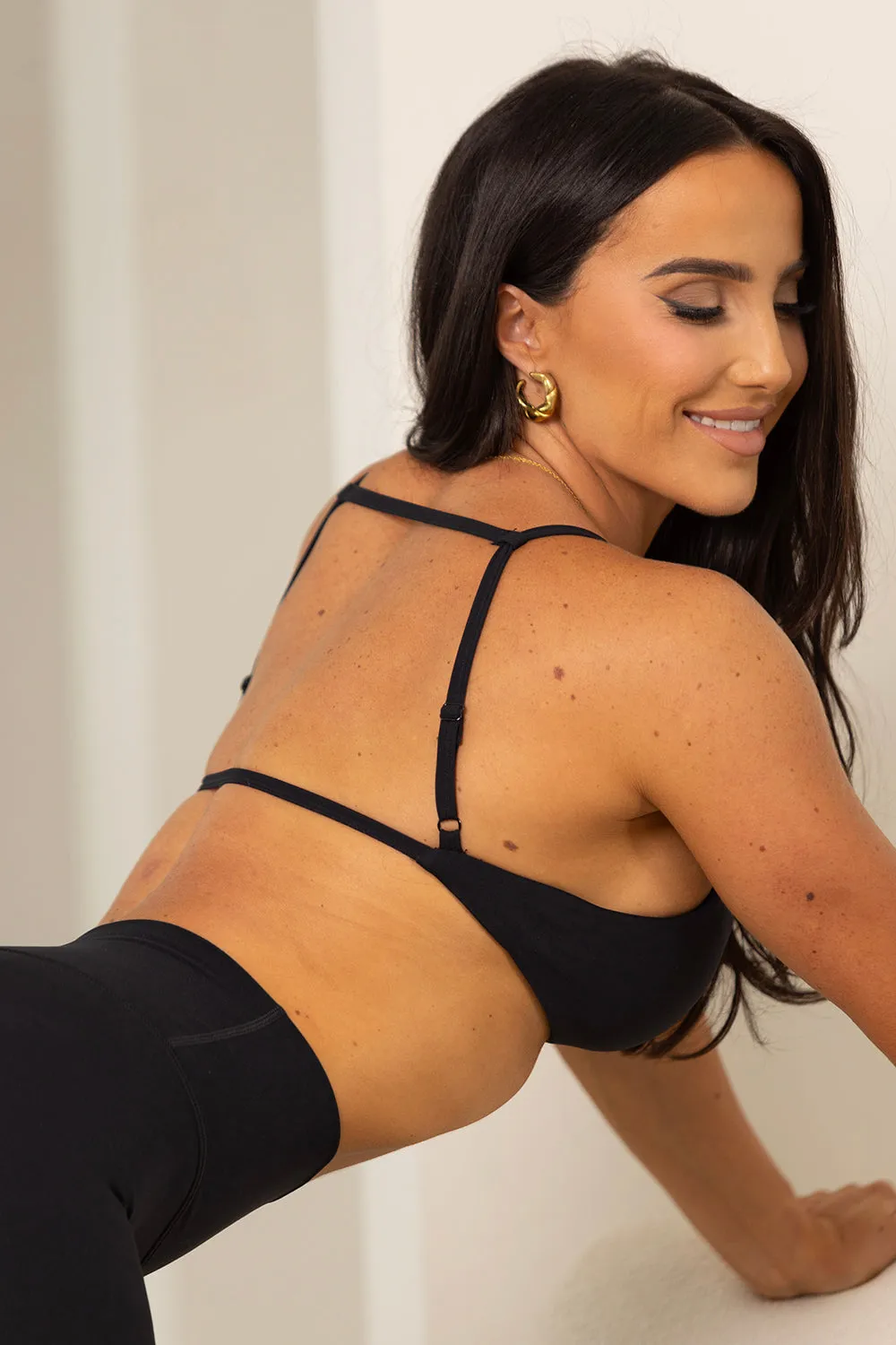 MON CHRI Minimal Bra - Black