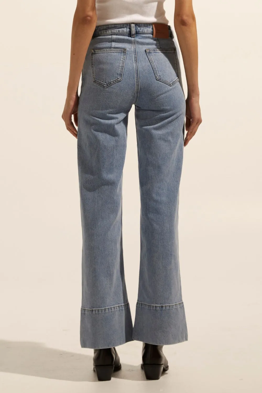 Zoe Kratzmann - Magnet Jean - Washed Denim
